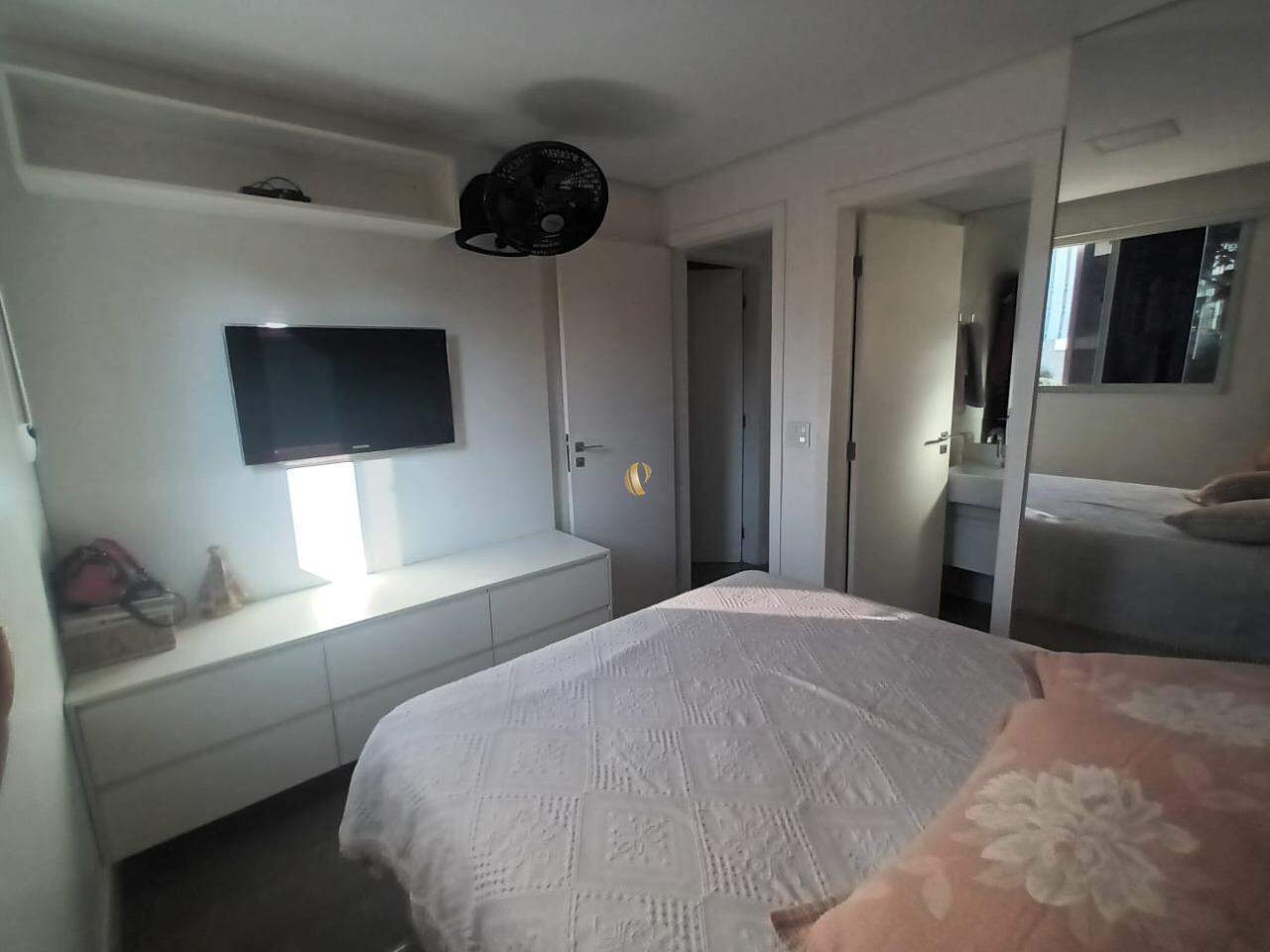 Apartamento à venda com 1 quarto, 70m² - Foto 15