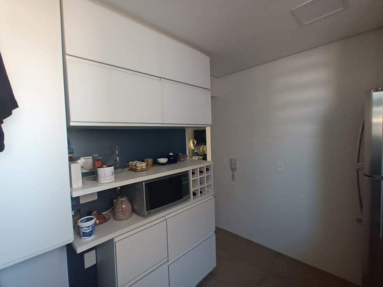 Apartamento à venda com 1 quarto, 70m² - Foto 12