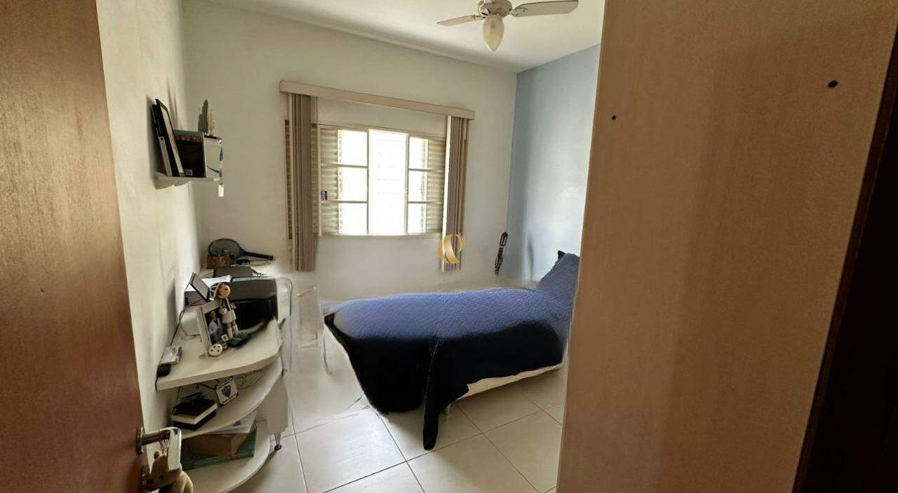 Casa à venda com 3 quartos, 190m² - Foto 10