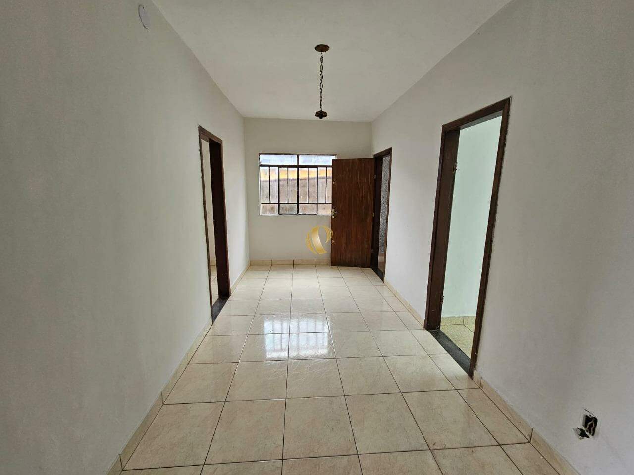 Casa à venda com 4 quartos, 140m² - Foto 16