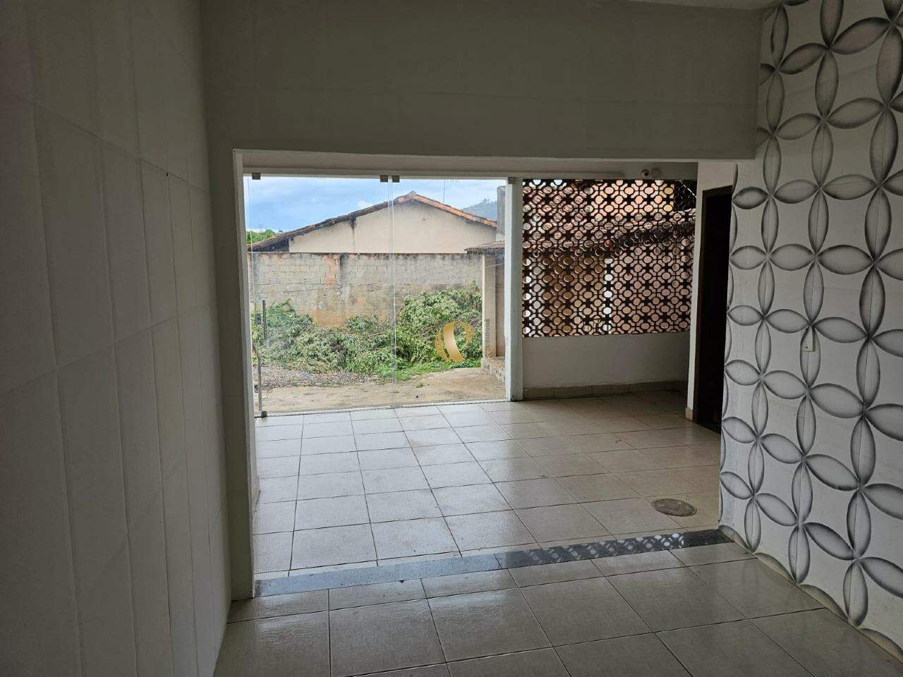 Casa à venda com 4 quartos, 140m² - Foto 9