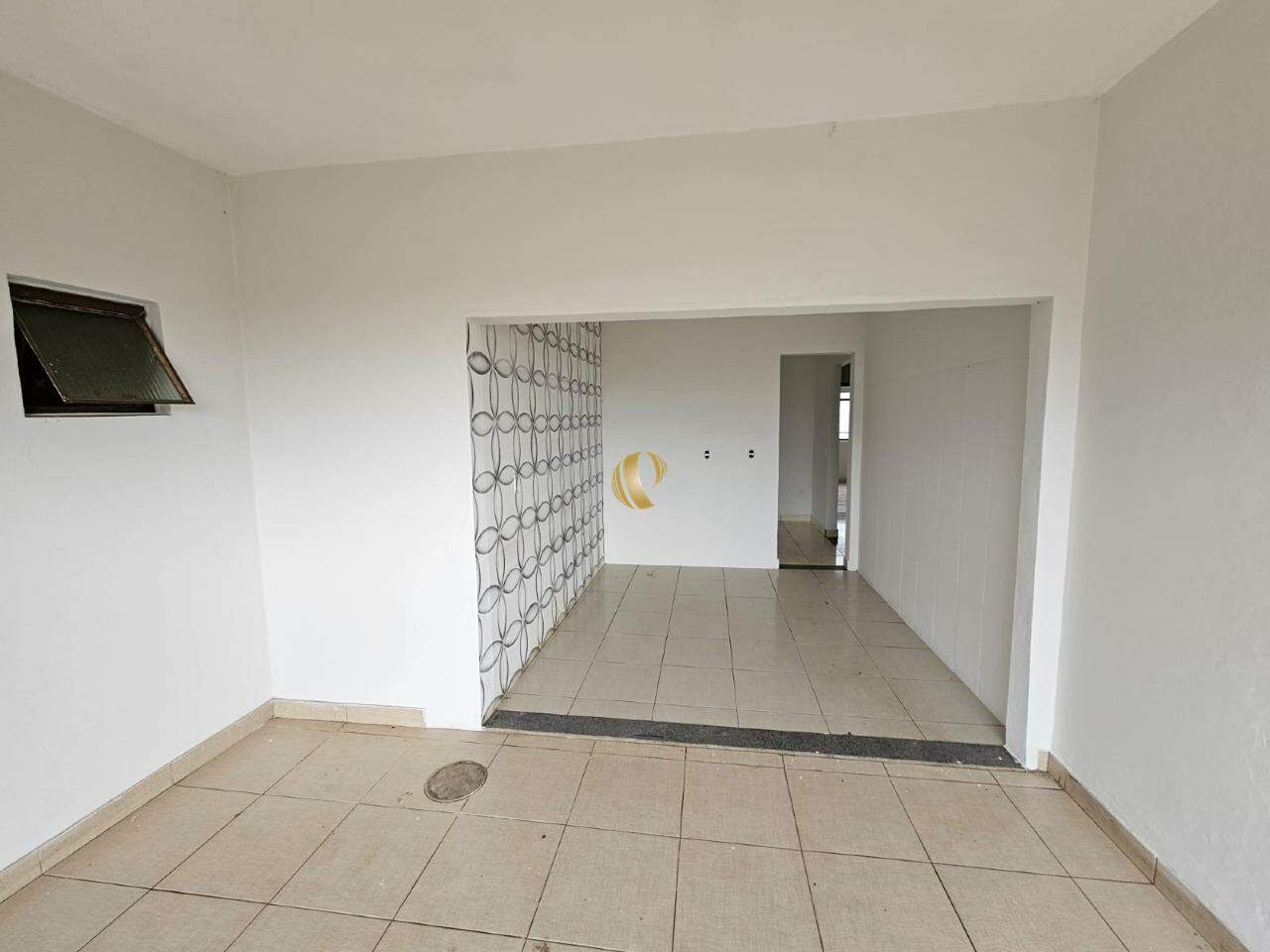 Casa para alugar com 4 quartos, 140m² - Foto 13