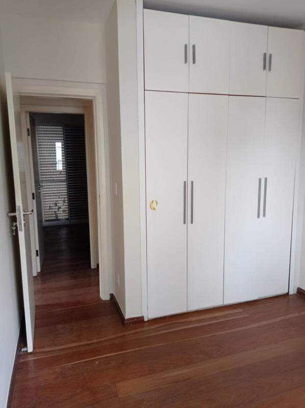 Apartamento à venda com 4 quartos, 120m² - Foto 15