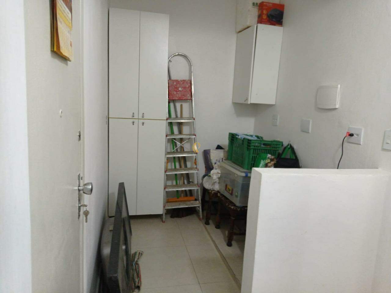 Apartamento à venda com 1 quarto, 110m² - Foto 11