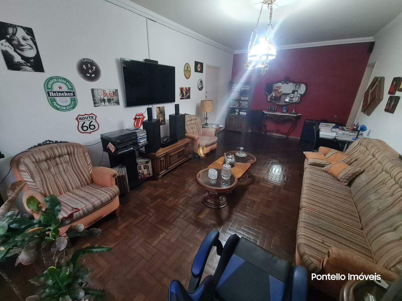 Apartamento à venda com 4 quartos, 206m² - Foto 2