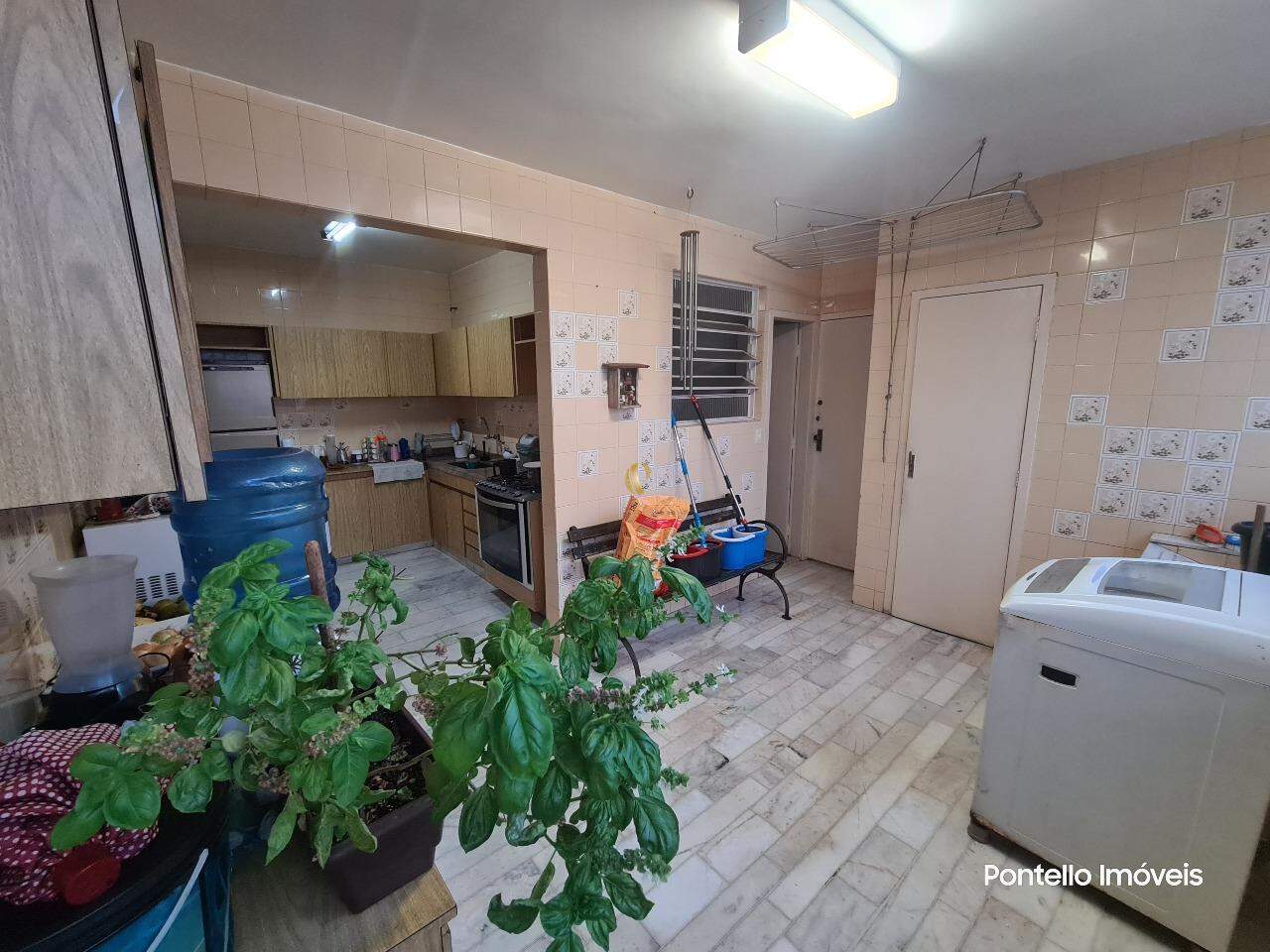 Apartamento à venda com 4 quartos, 206m² - Foto 15