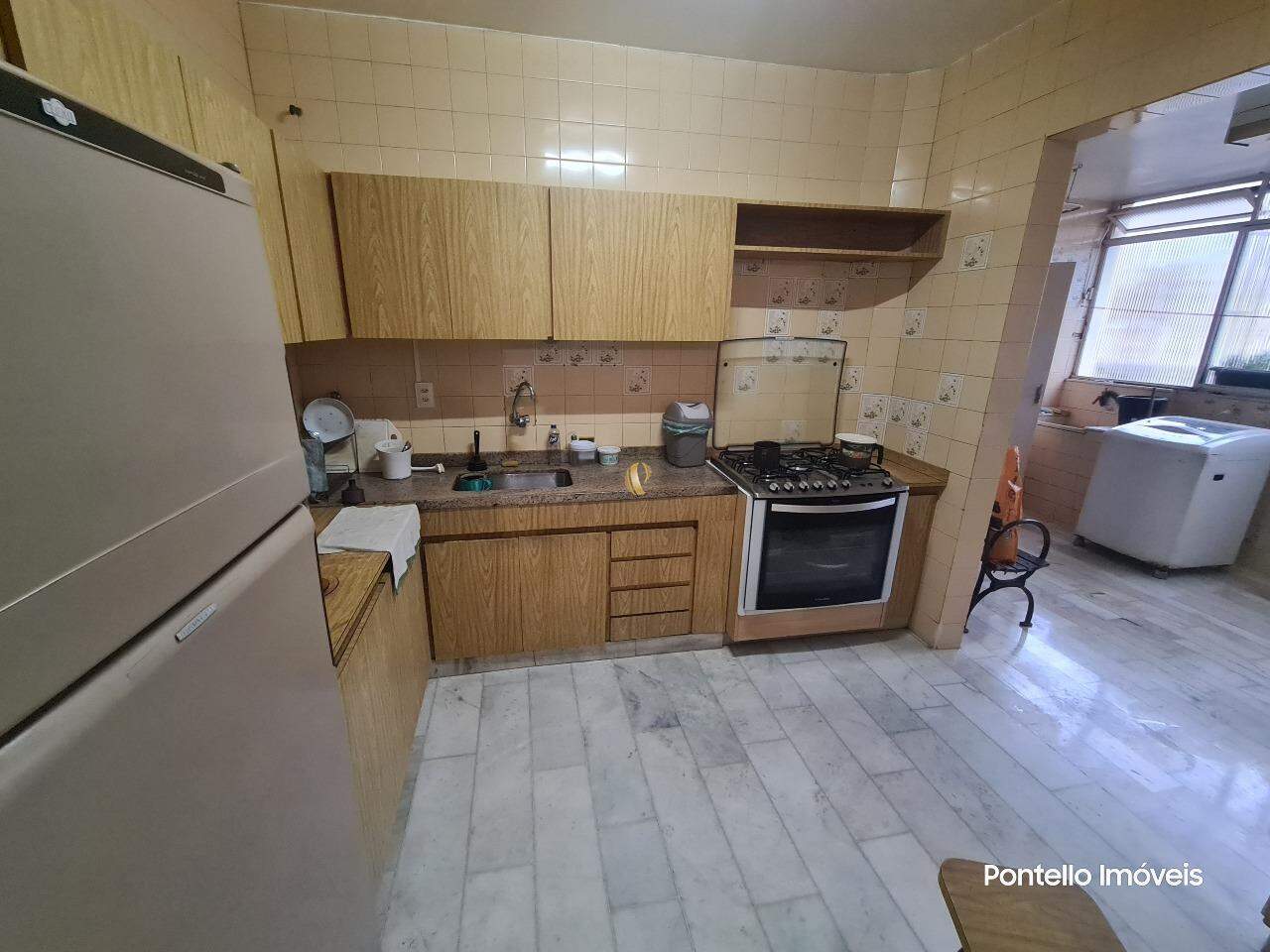 Apartamento à venda com 4 quartos, 206m² - Foto 12