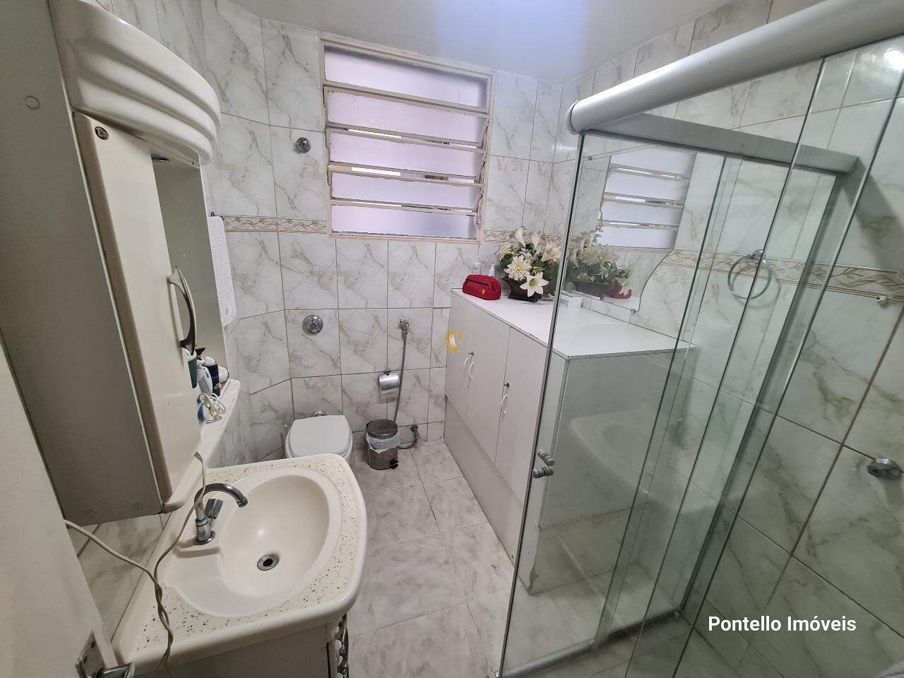 Apartamento à venda com 4 quartos, 206m² - Foto 9