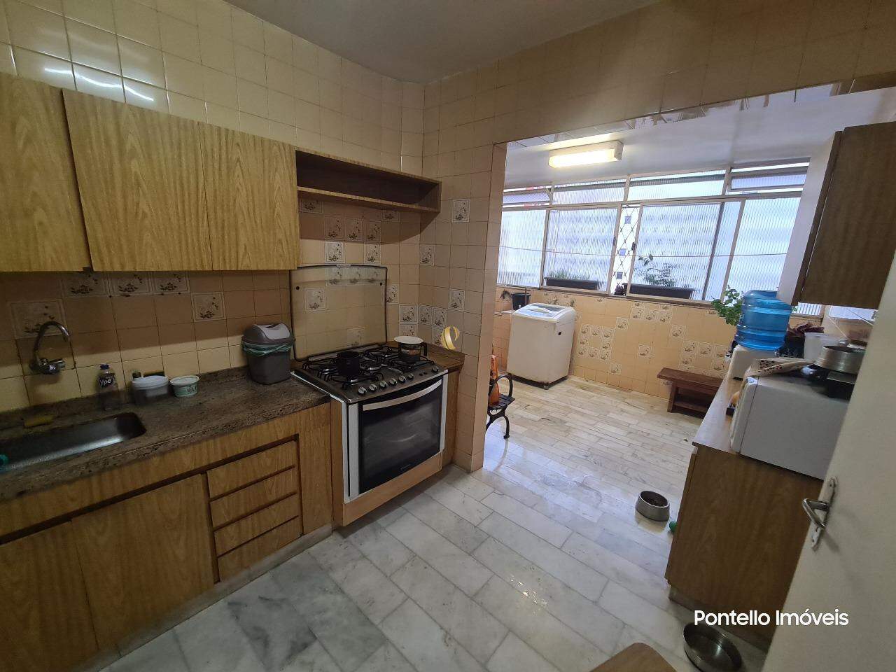 Apartamento à venda com 4 quartos, 206m² - Foto 11