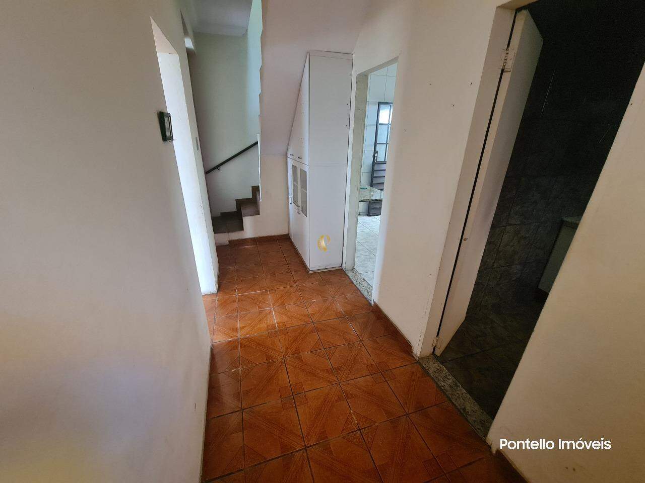 Casa à venda com 3 quartos, 176m² - Foto 9