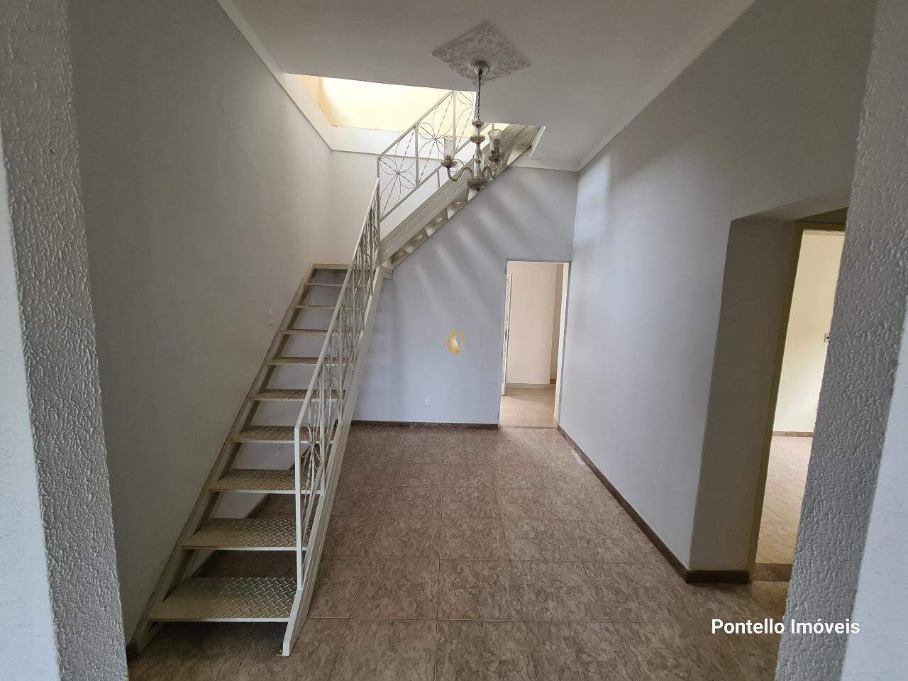 Casa, 4 quartos, 228 m² - Foto 3