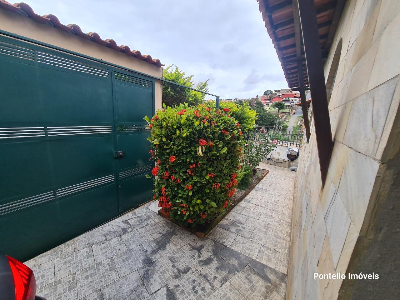 Casa, 5 quartos, 196 m² - Foto 2