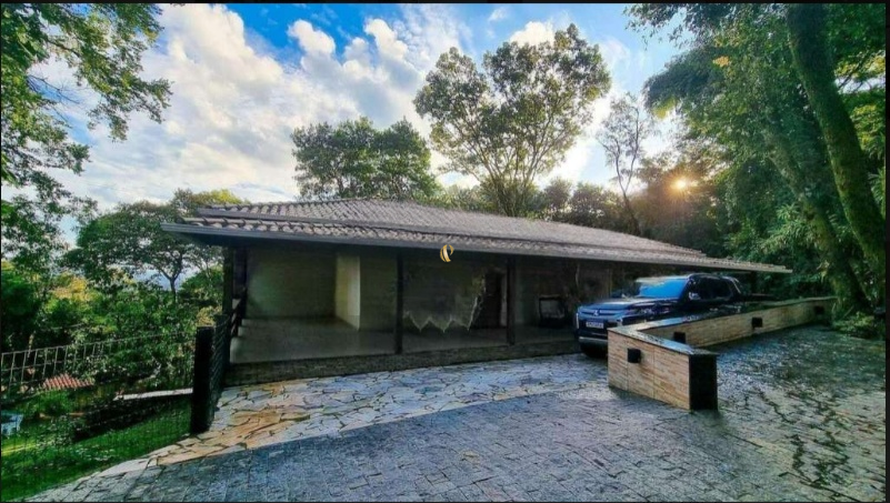 Casa à venda com 5 quartos, 366m² - Foto 5