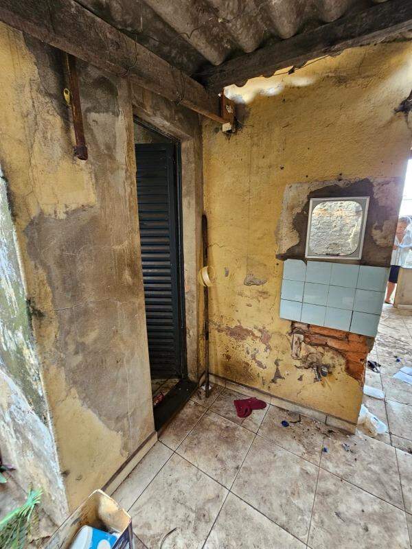 Casa à venda com 3 quartos, 195m² - Foto 11