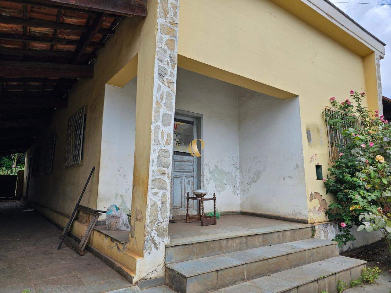 Casa à venda com 3 quartos, 195m² - Foto 3