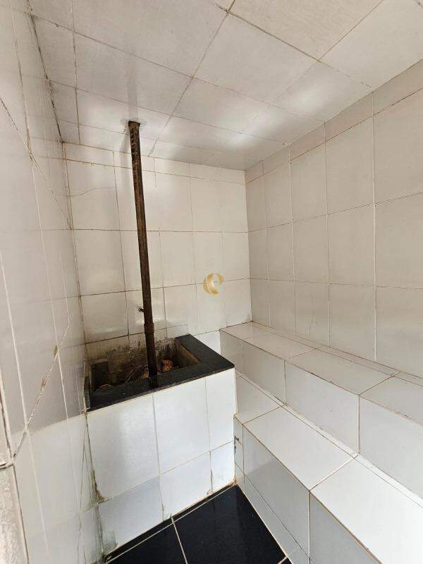 Chácara à venda com 3 quartos, 190m² - Foto 18