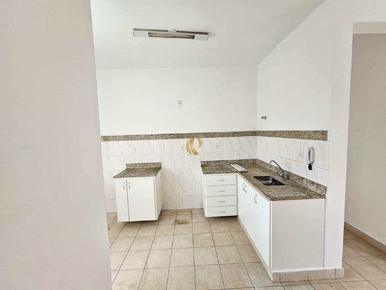 Apartamento à venda com 2 quartos, 64m² - Foto 6