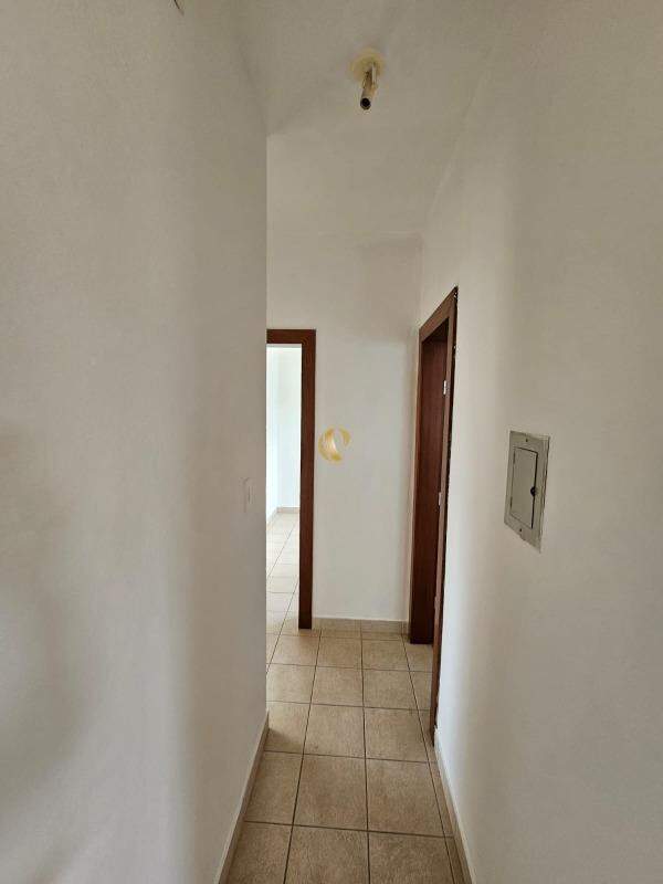 Apartamento à venda com 2 quartos, 64m² - Foto 9