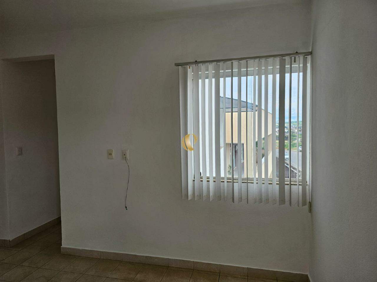 Apartamento à venda com 2 quartos, 64m² - Foto 12