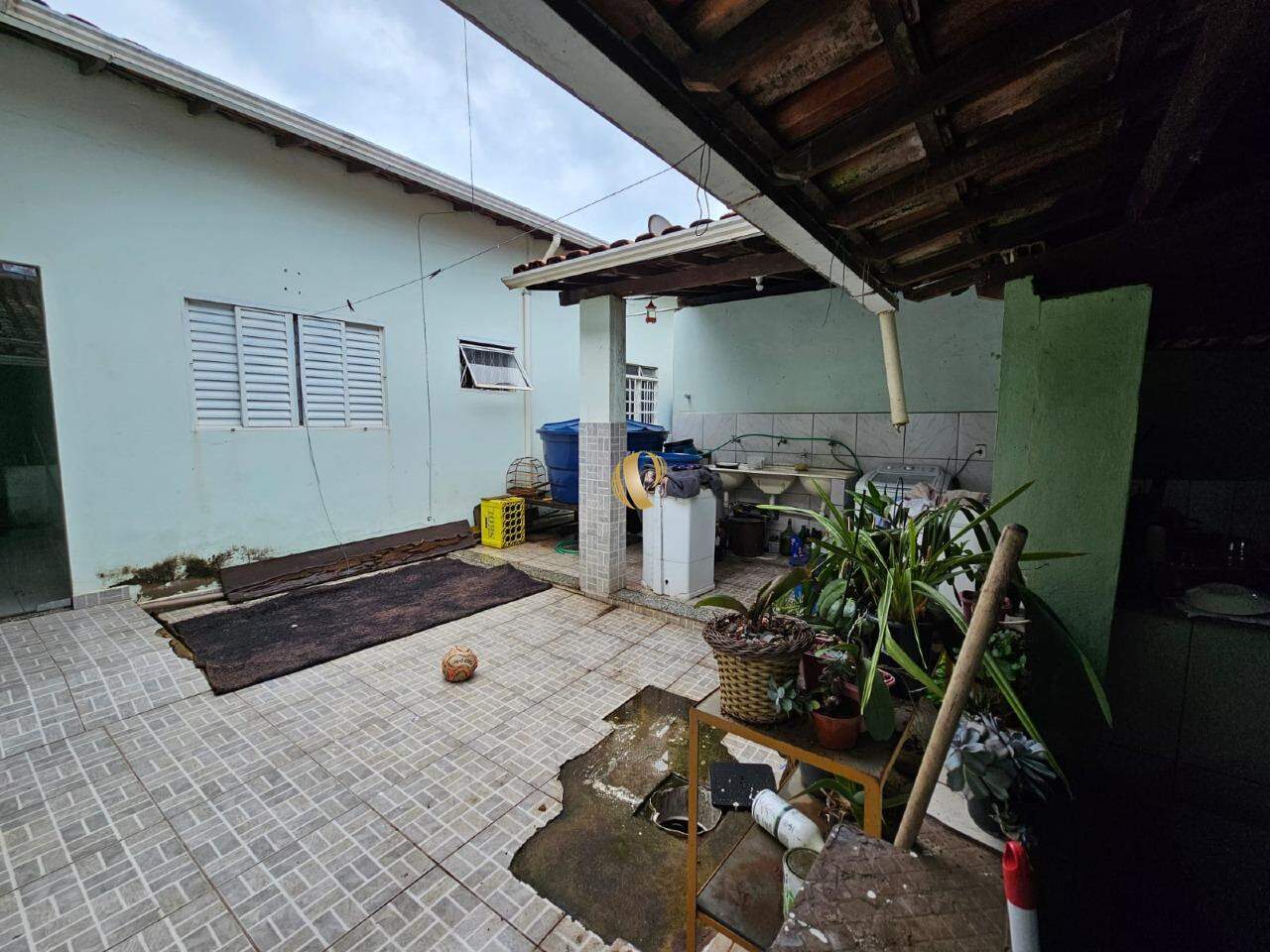 Casa à venda com 3 quartos, 244m² - Foto 19