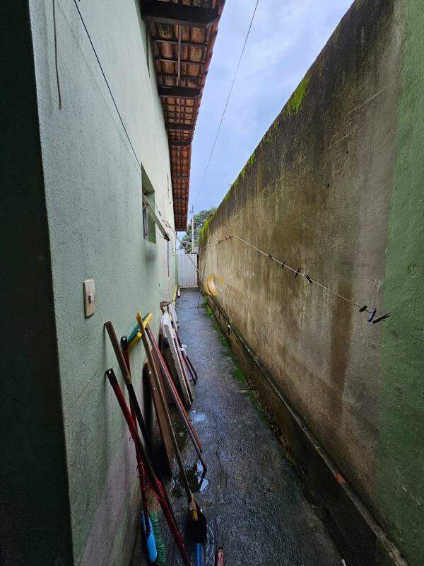 Casa à venda com 3 quartos, 244m² - Foto 20