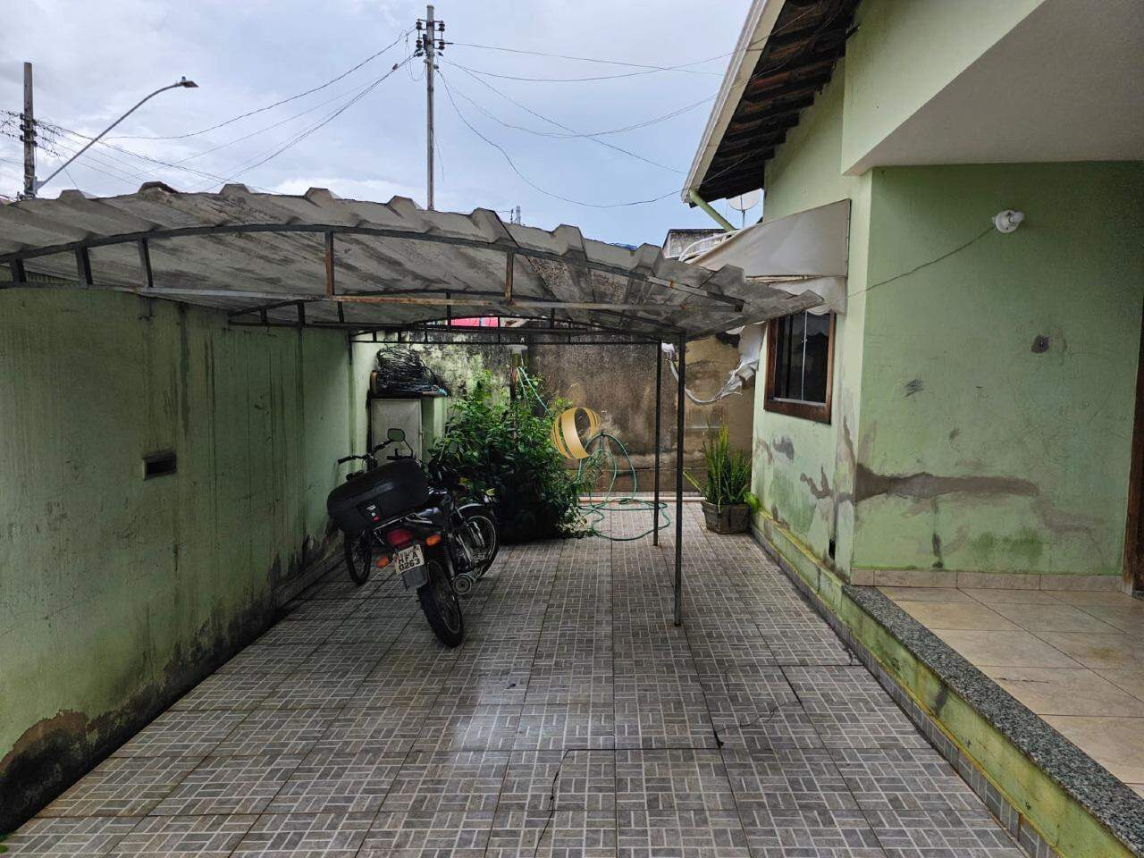Casa à venda com 3 quartos, 244m² - Foto 5