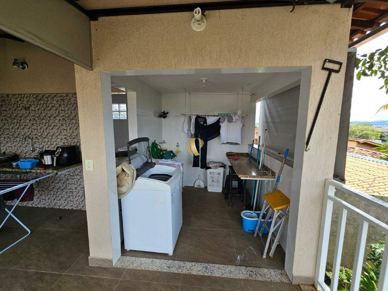 Casa à venda com 3 quartos, 134m² - Foto 17