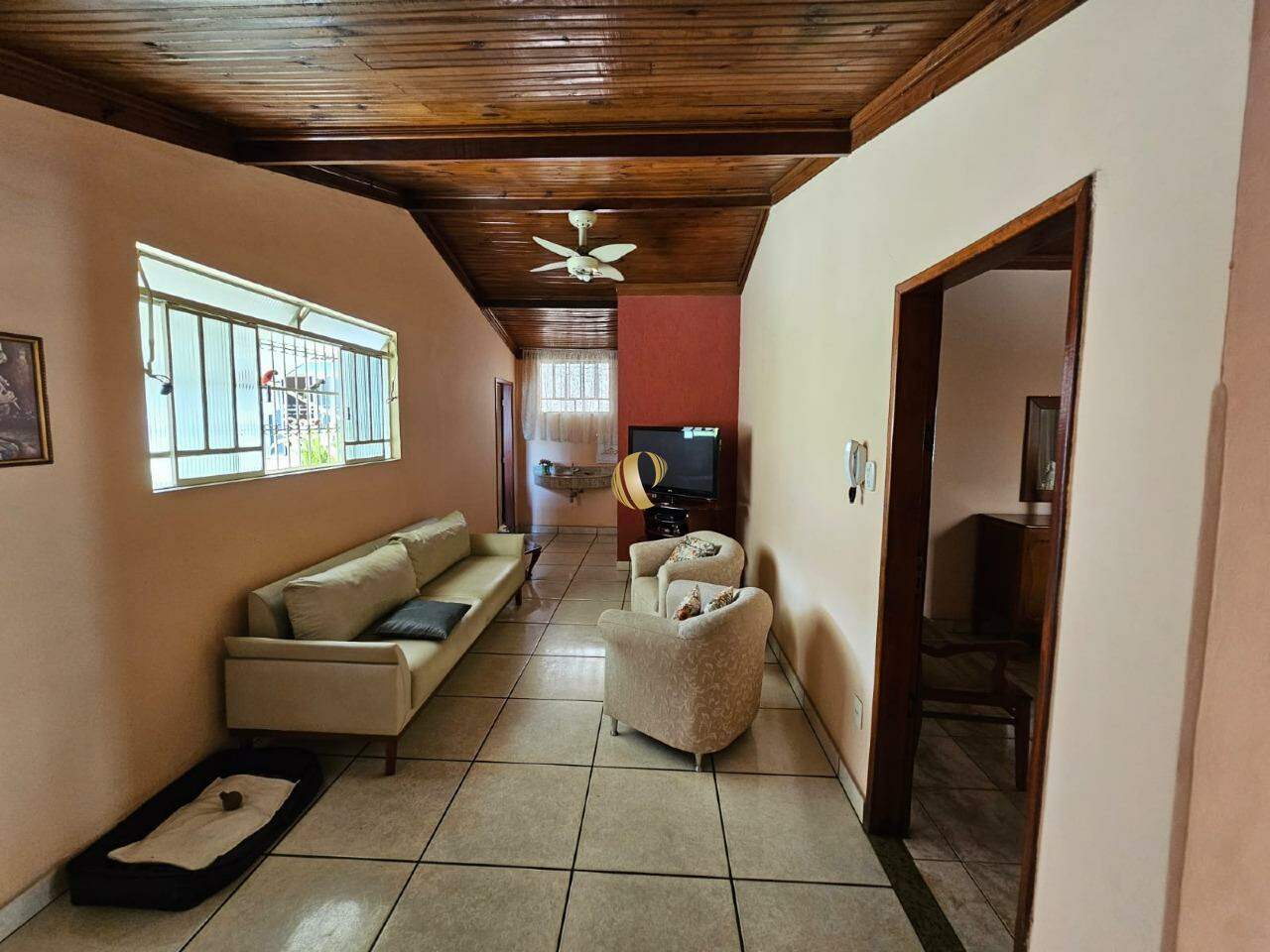 Casa à venda com 5 quartos, 266m² - Foto 15