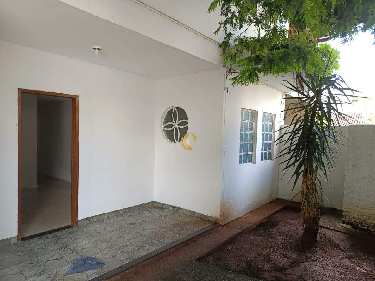 Casa à venda com 3 quartos, 149m² - Foto 3