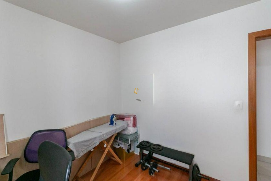 Apartamento à venda com 3 quartos, 90m² - Foto 10