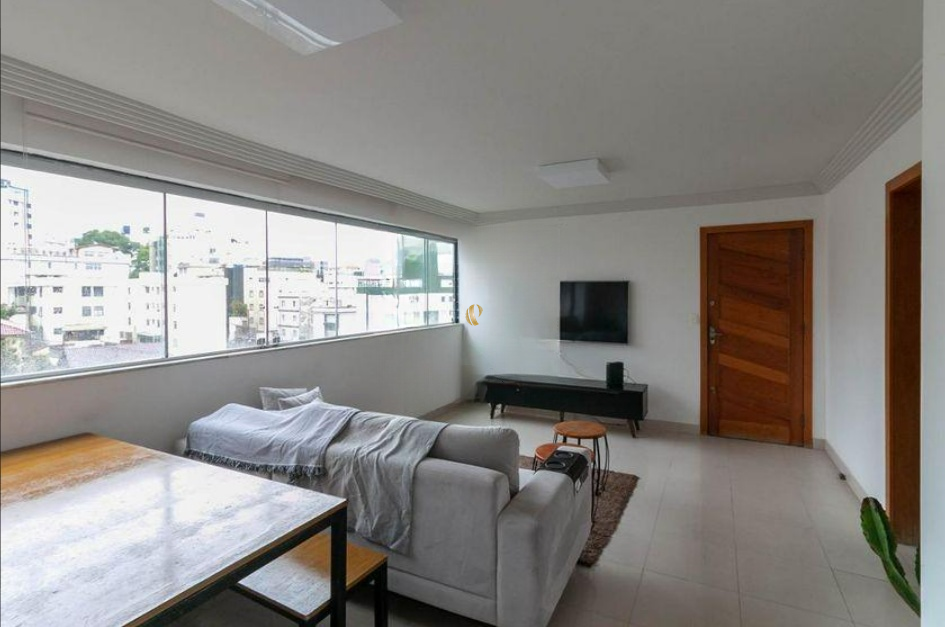 Apartamento à venda com 3 quartos, 90m² - Foto 4