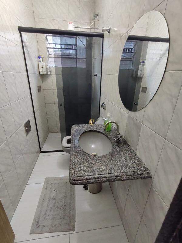 Casa à venda com 4 quartos, 117m² - Foto 24