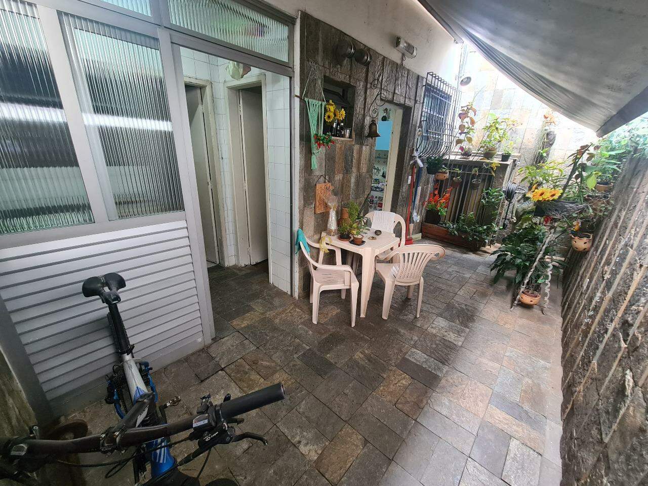 Casa à venda com 3 quartos, 127m² - Foto 9