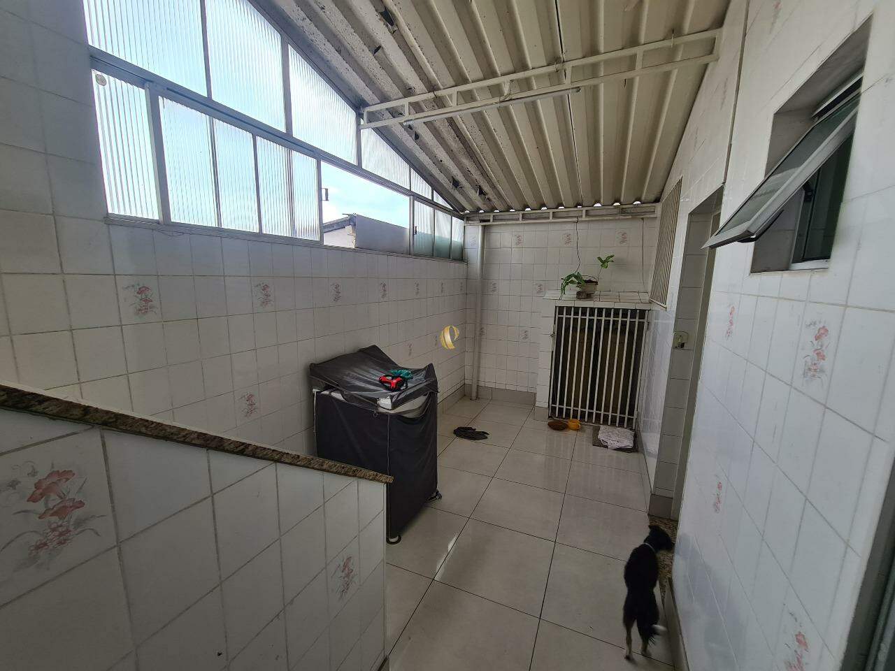 Casa à venda com 3 quartos, 128m² - Foto 12