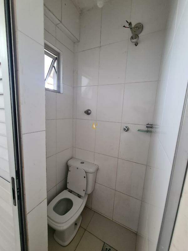 Casa à venda com 3 quartos, 128m² - Foto 14