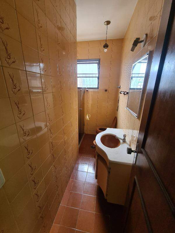 Casa à venda com 3 quartos, 128m² - Foto 17