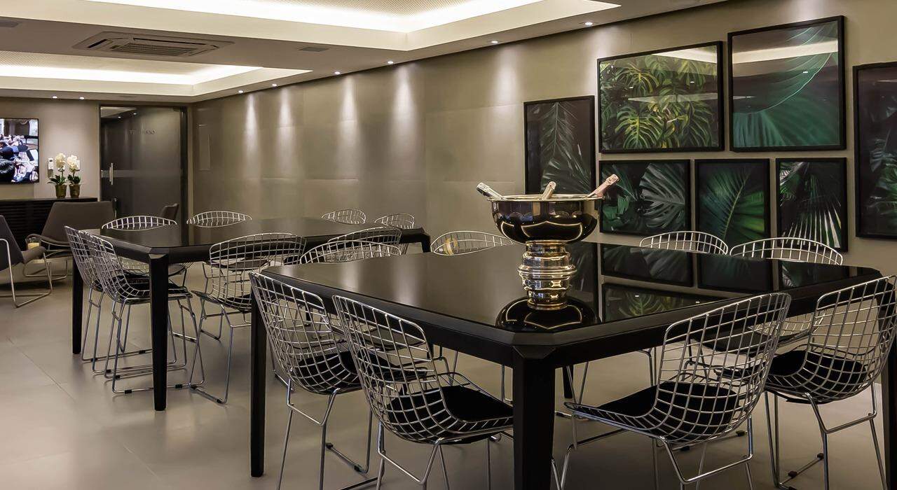 Apartamento à venda com 4 quartos, 260m² - Foto 14