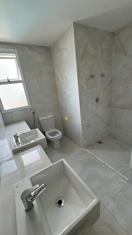 Apartamento à venda com 4 quartos, 203m² - Foto 13
