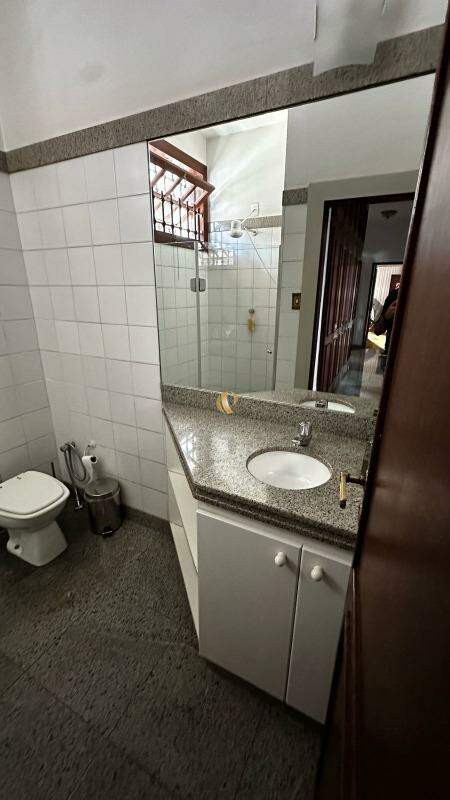 Casa à venda com 4 quartos, 290m² - Foto 20