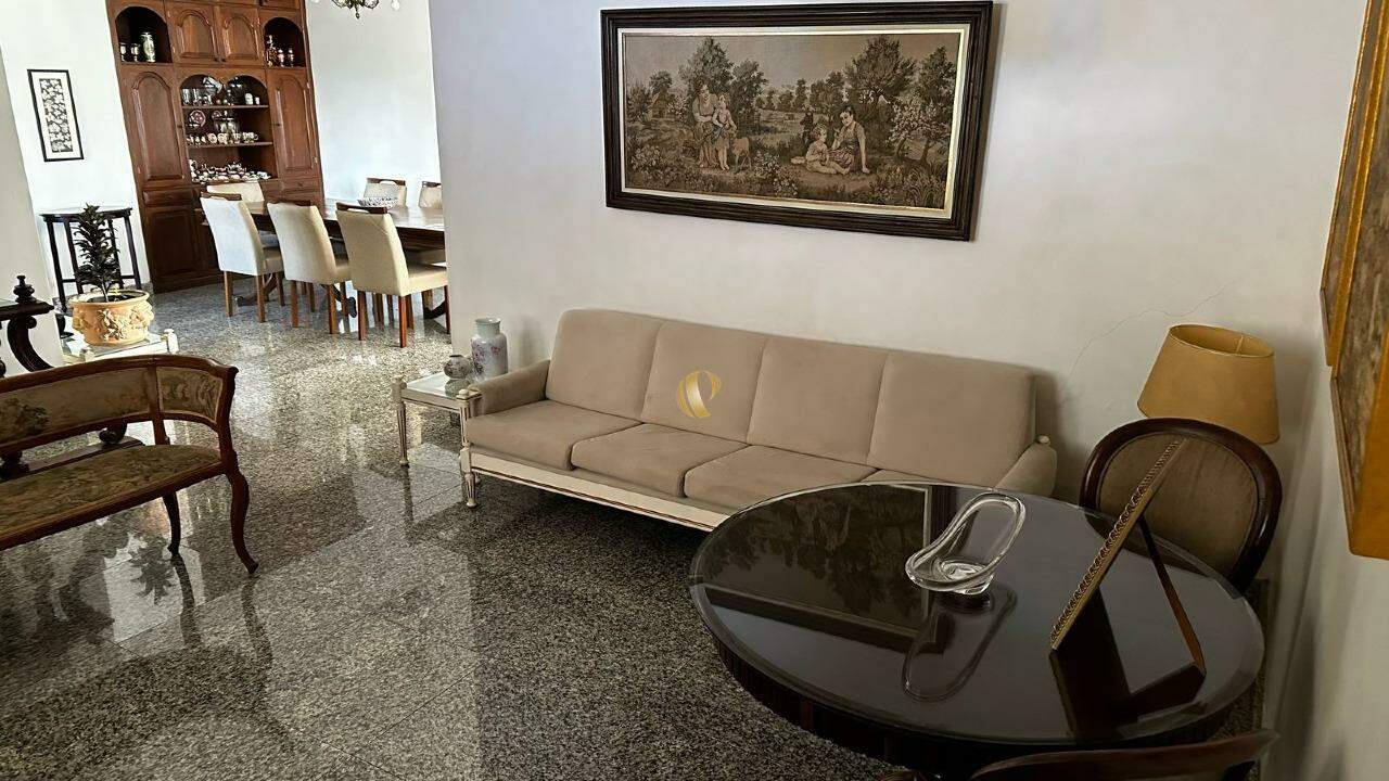 Casa à venda com 4 quartos, 290m² - Foto 6
