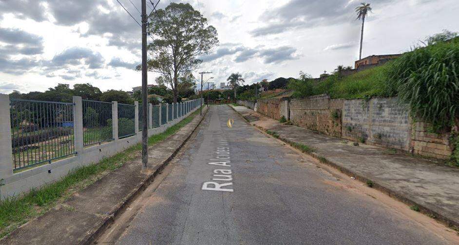 Terreno à venda, 1000m² - Foto 6