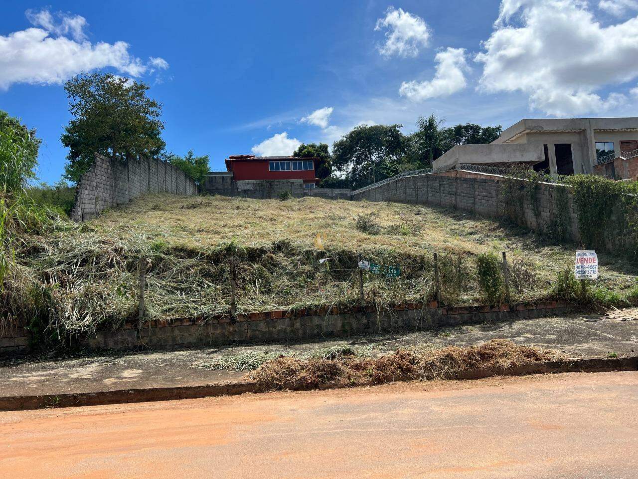 Terreno à venda, 1000m² - Foto 1