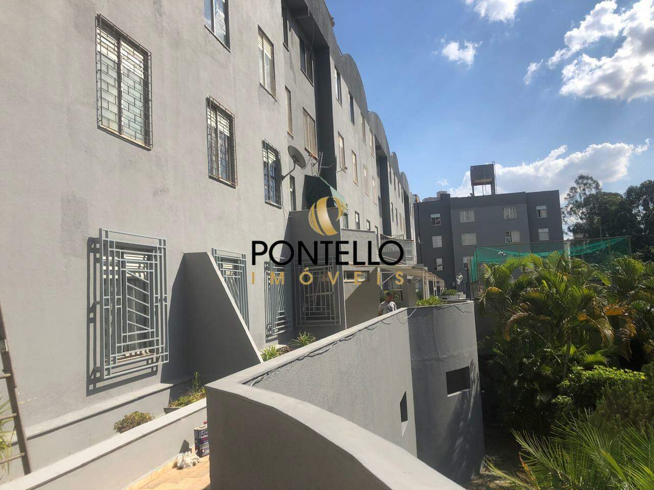 Apartamento para alugar com 3 quartos, 80m² - Foto 1