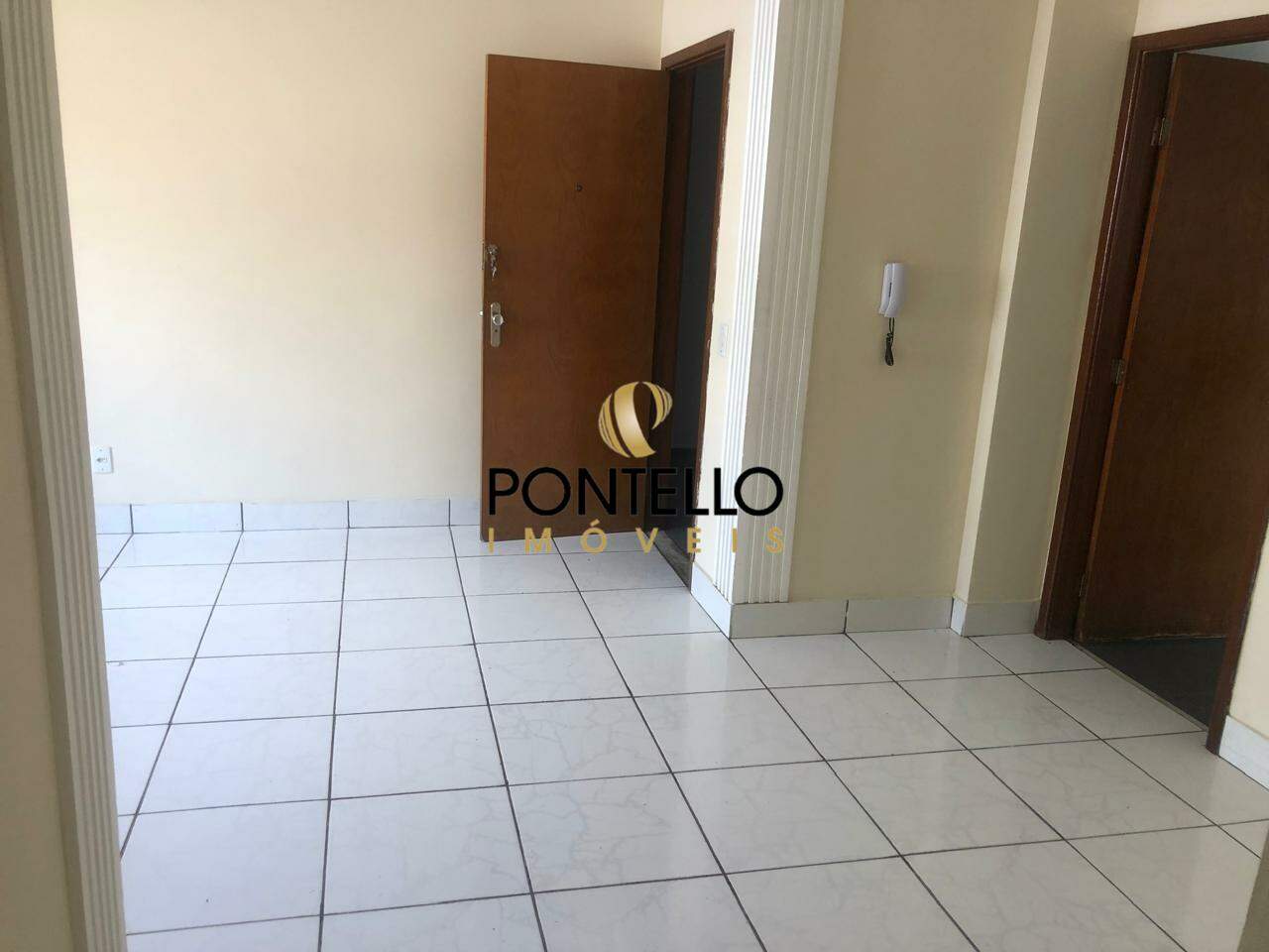 Apartamento para alugar com 3 quartos, 80m² - Foto 8