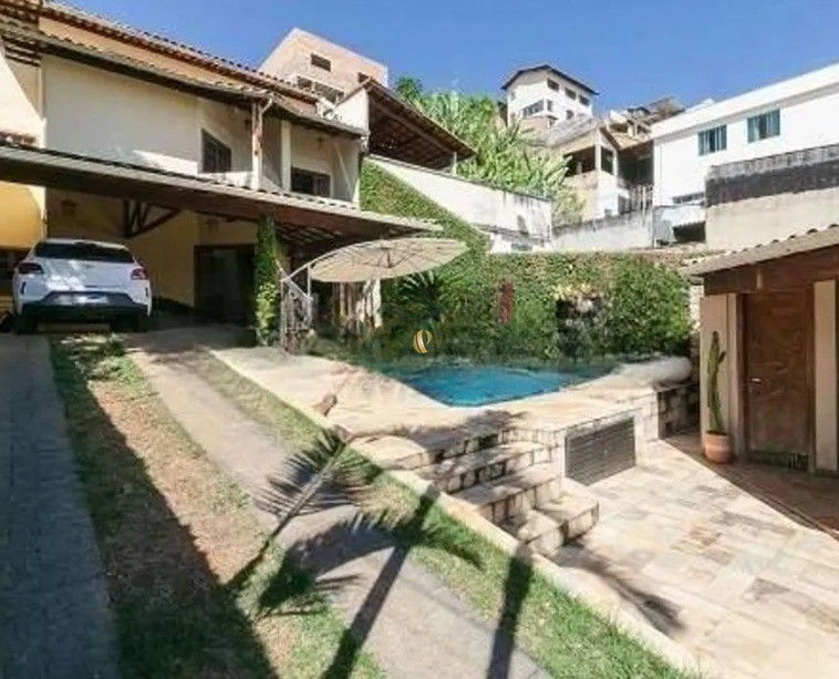 Casa, 3 quartos, 293 m² - Foto 3