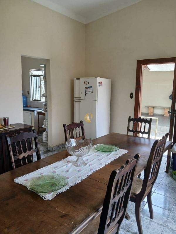 Casa à venda com 4 quartos, 308m² - Foto 5