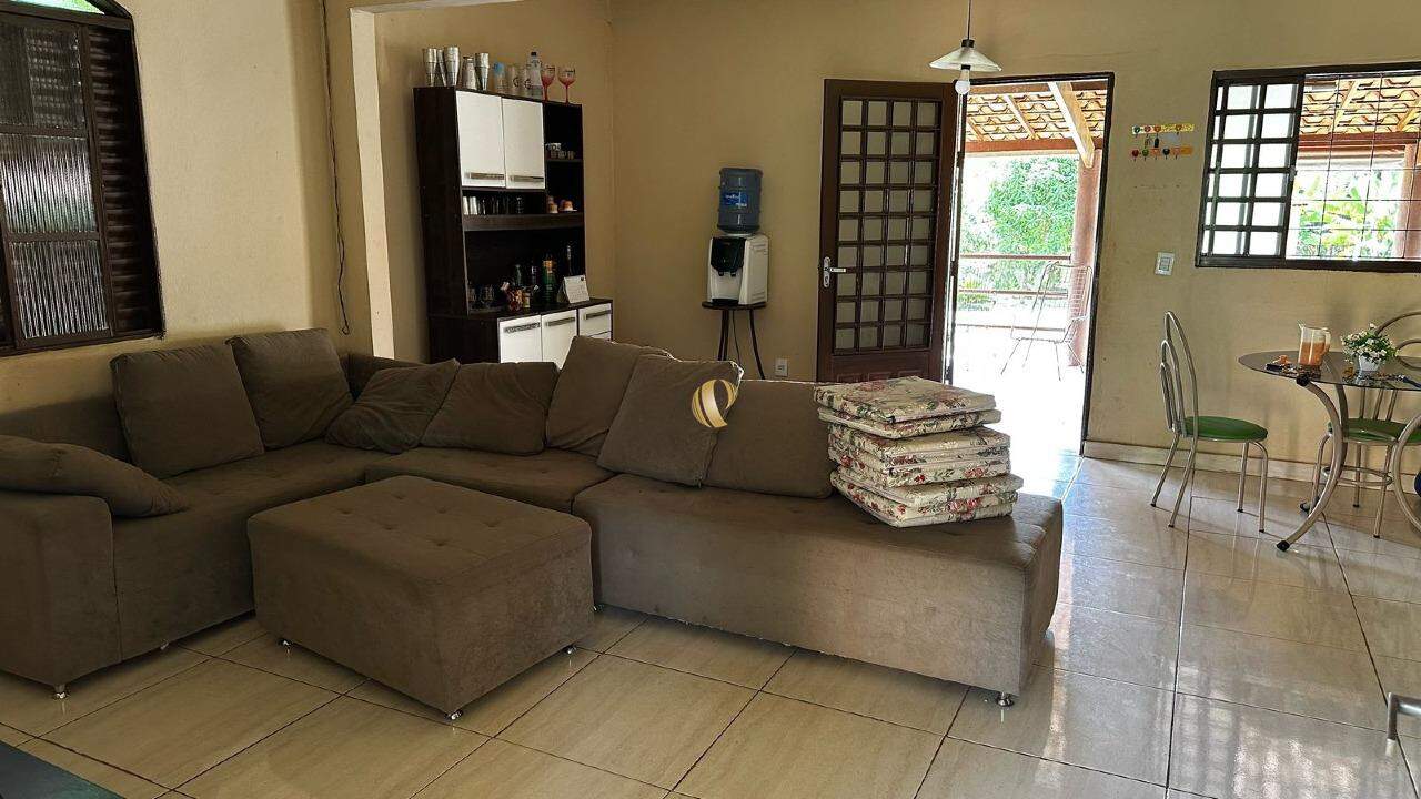Sítio à venda com 9 quartos, 177m² - Foto 3