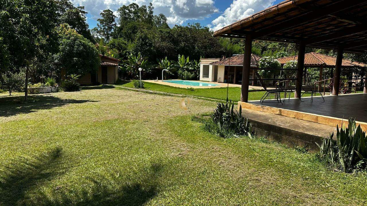 Sítio à venda com 9 quartos, 177m² - Foto 19