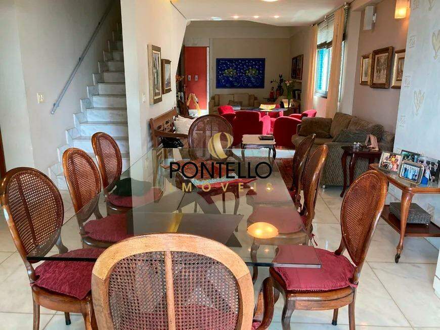 Apartamento à venda com 4 quartos, 238m² - Foto 2
