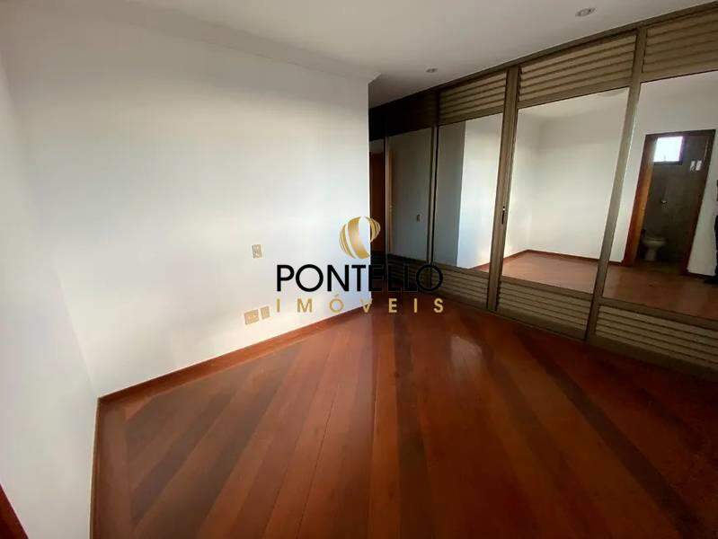 Cobertura à venda com 5 quartos, 350m² - Foto 20